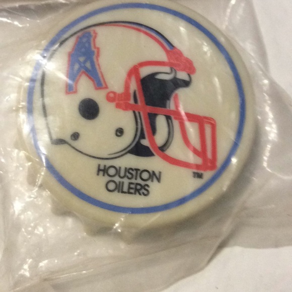 NFL Other - NFL Houston Oilers D-Capper Magnet & Bottle Opener